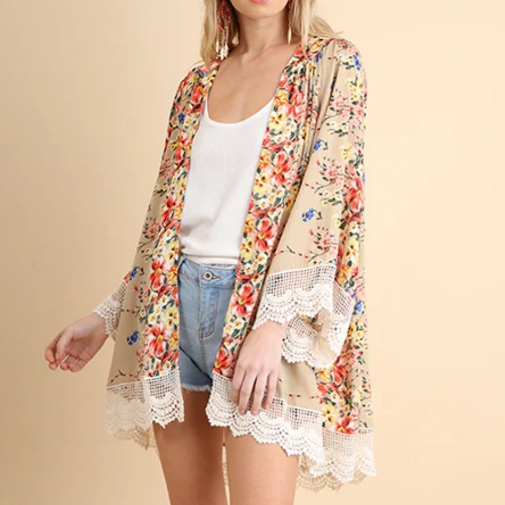 Oversized sheer floral kimono coverup boho design with crochet trim size medium